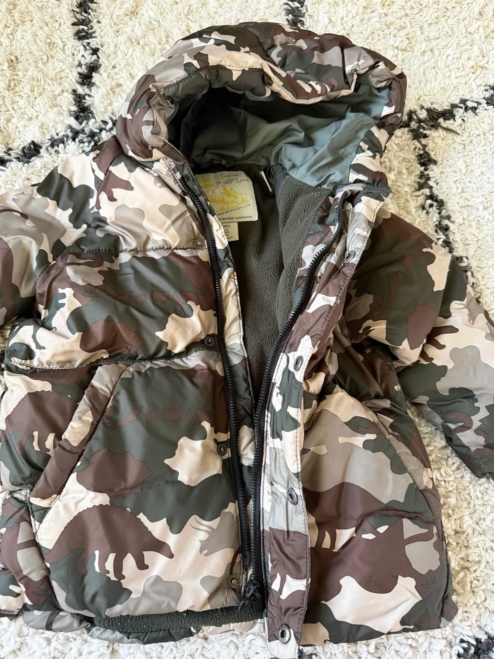 Zara Kids Camo Puffer Jacket in Brown & Green 3-4Y